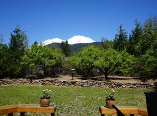 1615 Shasta Acres Rd, Mount Shasta, CA 96067