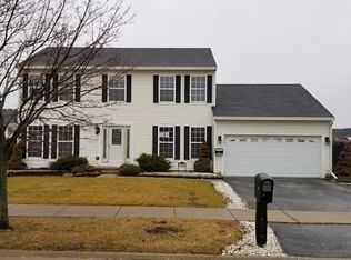 136 Moonlight Rd, Matteson, IL 60443