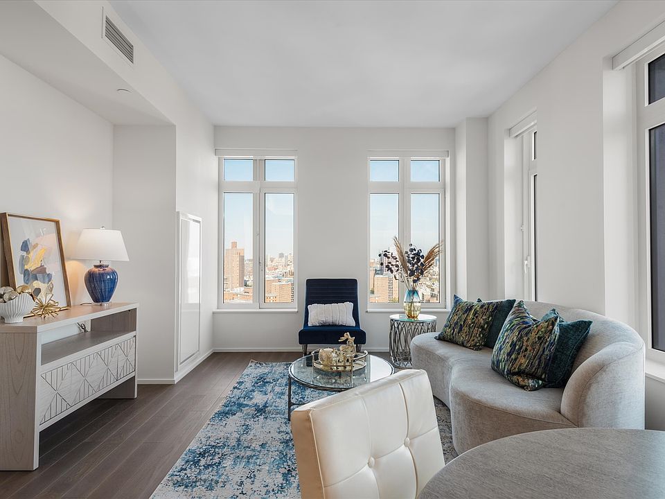 1st image of 543 W 122nd St #22C