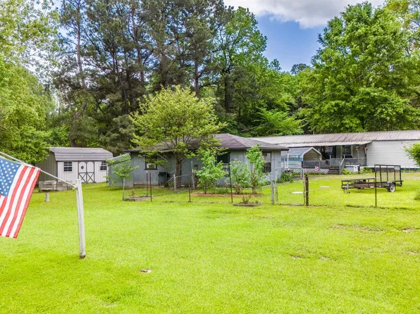 822 E Shreveport Camden Rd, Waskom, TX 75692