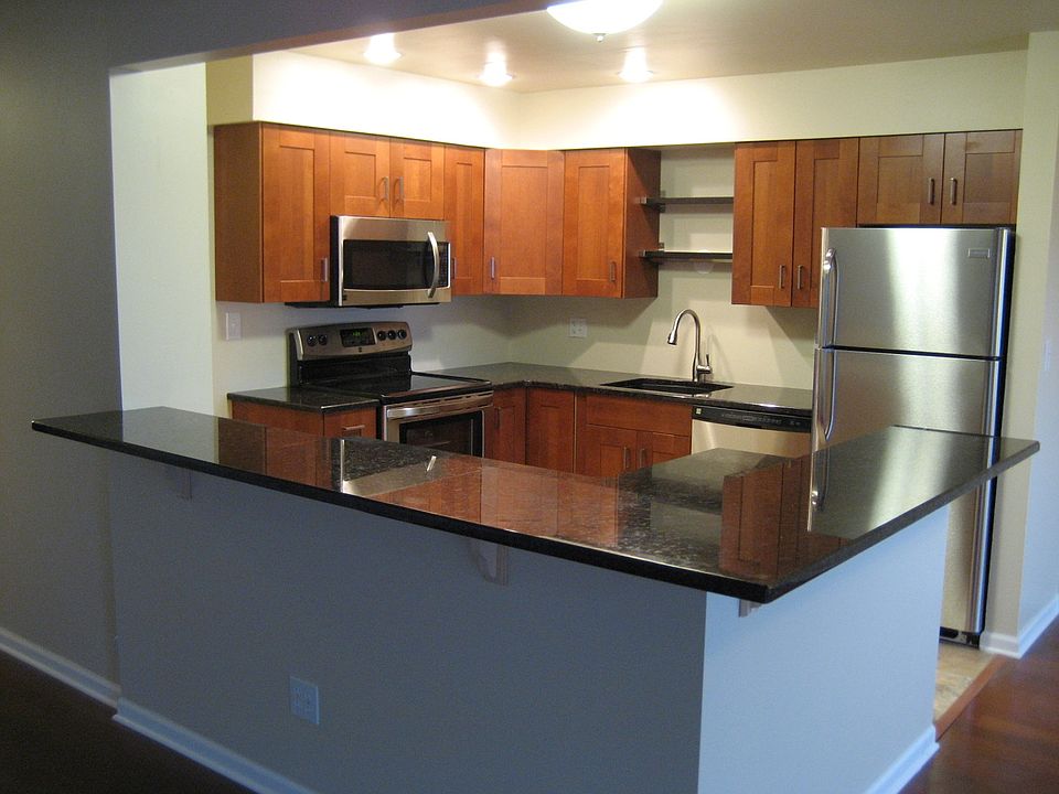 1st image of 4415 Blackhawk Ln APT 203
