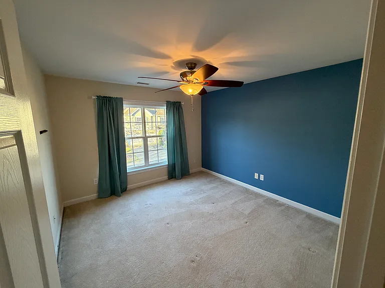 707 Bartlett Cir — Photo 16