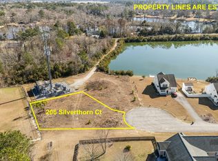 206 Silverthorn Ct, New Bern, NC 28562