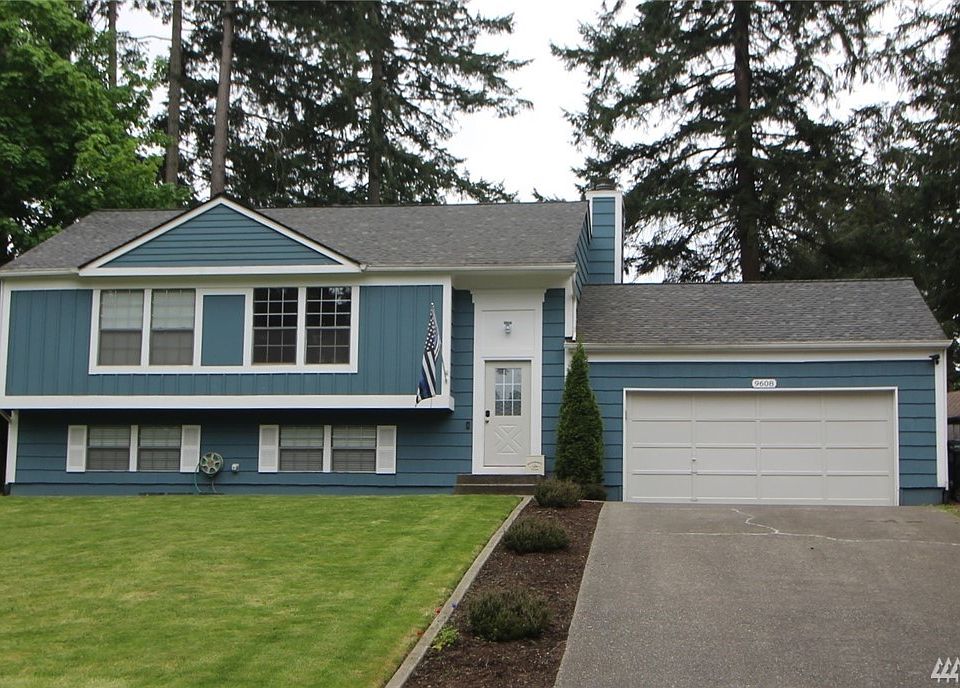 1st image of 9608 157th St E