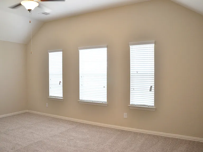18111 Tall Chestnut St — Photo 11
