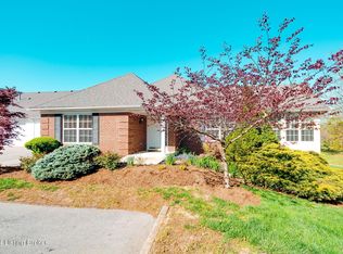 10221 Pine Glen Cir, Louisville, KY