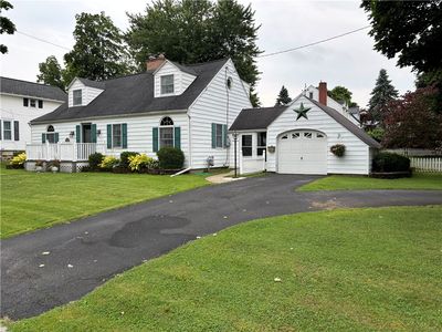 424 W Maple Ave, Newark, NY, 14513