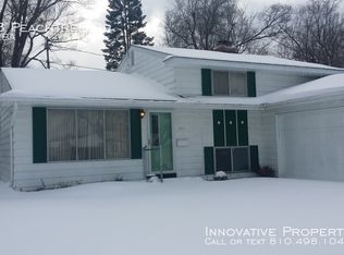 1163 Peachtree Dr, Mount Morris, MI 48458