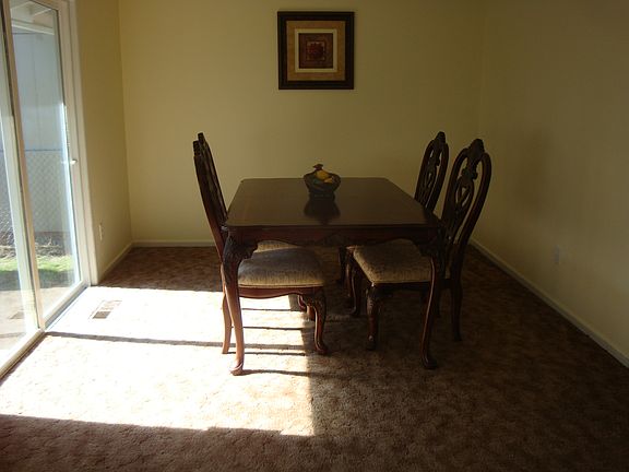 Spacious Dining Room