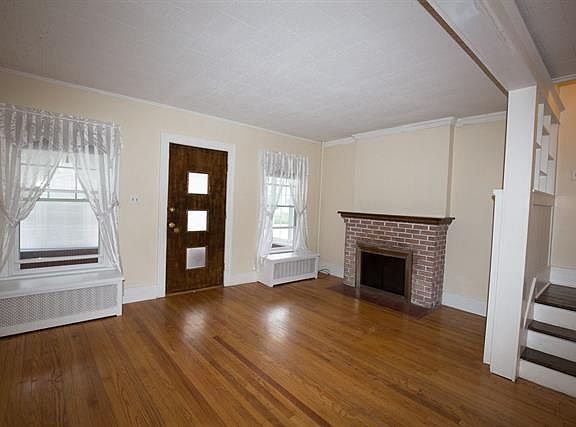 5th image of 68 Glendale Ave