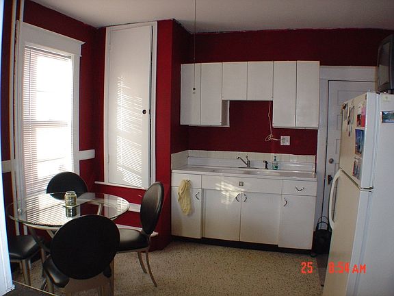 5th image of 420 Herschel St