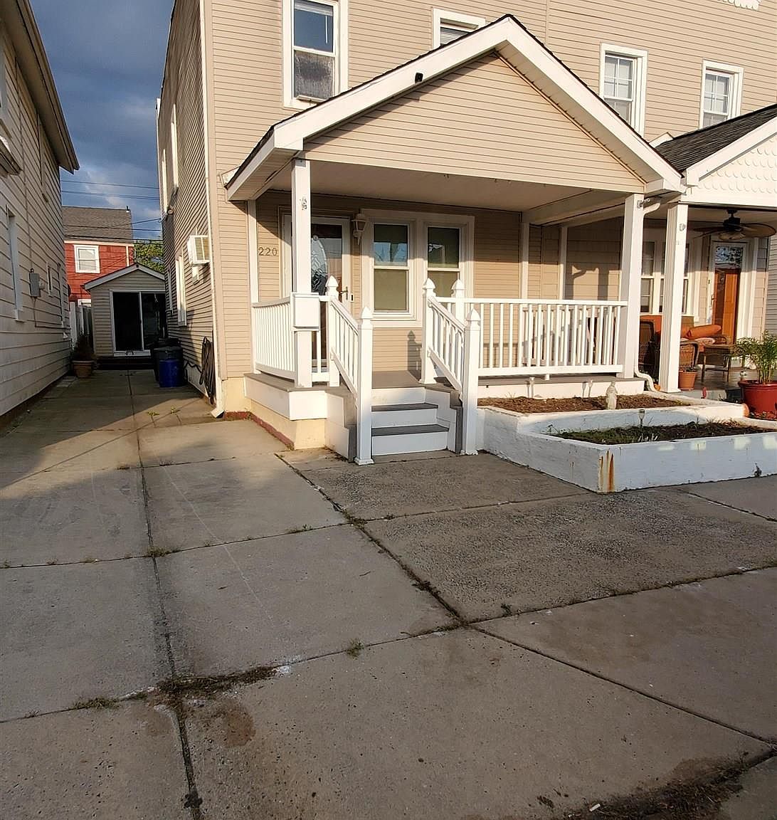 220 N Vendome Ave, Margate City, NJ 08402 Zillow