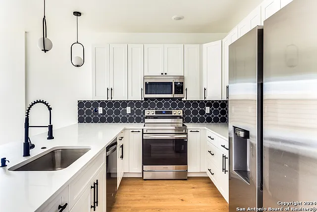 207 Gravel St #102 — Photo 11