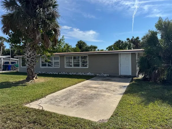 1021 Canal St, Ruskin, FL 33570