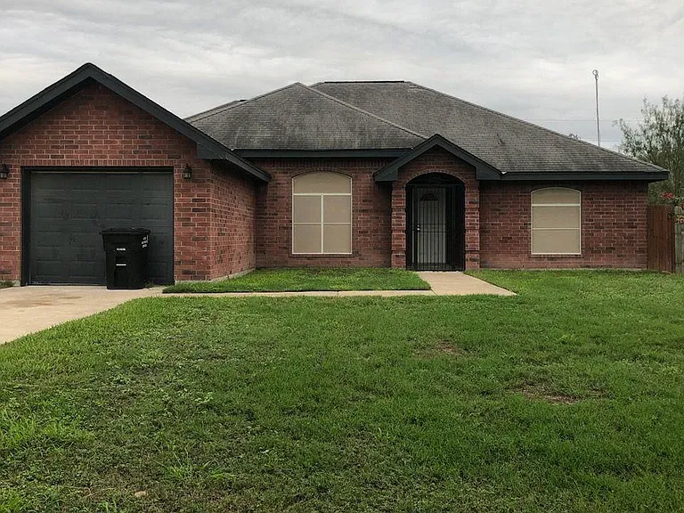 1909 E Harding Ave — Photo 10