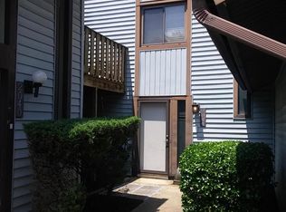 2044 Aberdeen Dr, Crofton, MD 21114