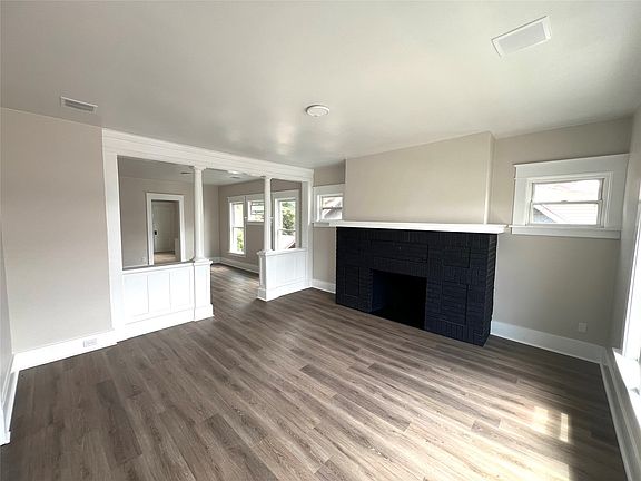 3rd image of 1346 Buffalo Rd