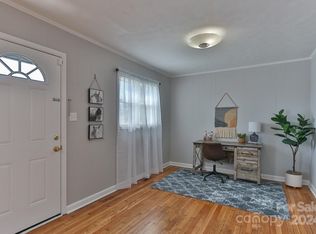 2402 Morganton Blvd SW, Lenoir, NC 28645