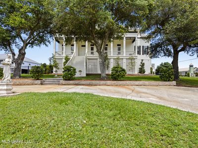 300 S Beach Blvd, Waveland, MS, 39576