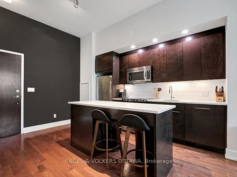 360 Patricia Ave #106 — Photo 5