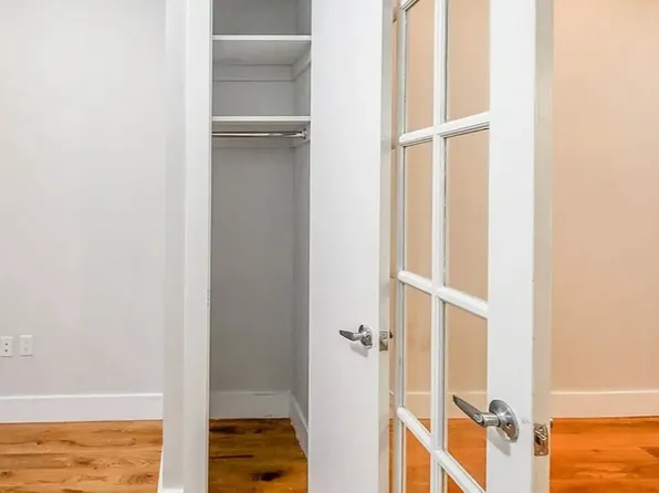 1361 Greene Avenue image 8 of 13