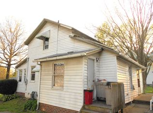 37 Elliott St, Rittman, OH 44270