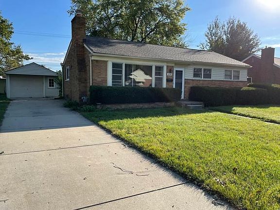 2nd image of 3844 Ravena Ave