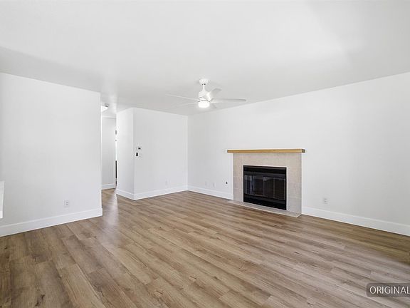 3rd image of 364 E Marwood Ln