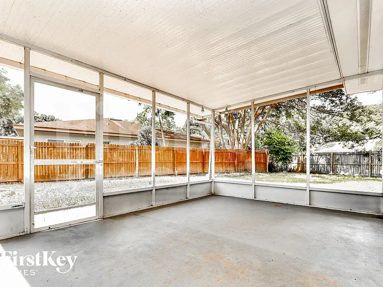 1794 E Groveleaf Ave — Photo 14