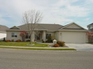2898 N Silverleaf Way, Meridian, ID 83646