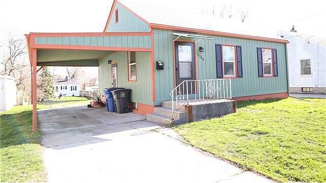 2nd image of 3249 Indianapolis Ave