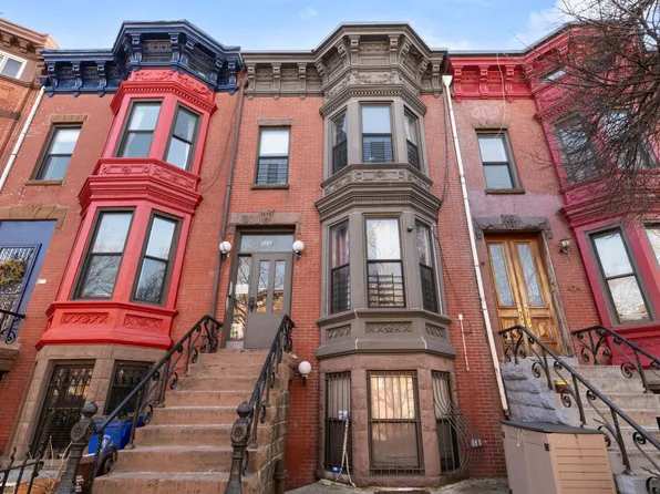 426 54th Street image 1 of 21