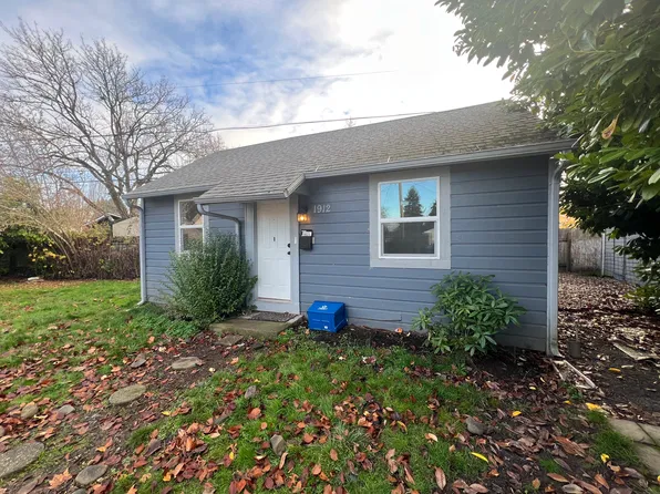 1912 20th St NE, Salem, OR 97301