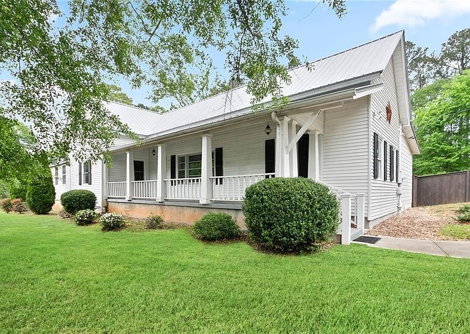 1st image of 1830 Lost Mountain Rd