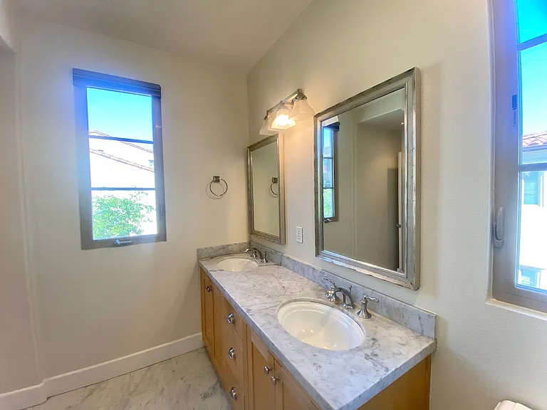559 Palo Verde Cmns — Photo 17