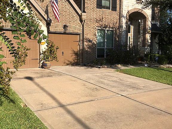 4th image of 2011 Palmetto Glen Ln