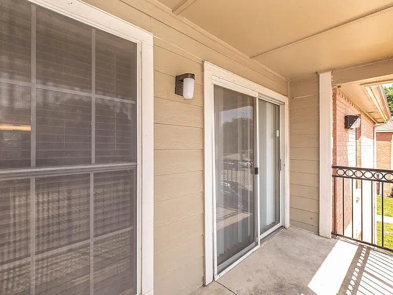 Garden Gate Apartments Ft. Worth — Photo 44