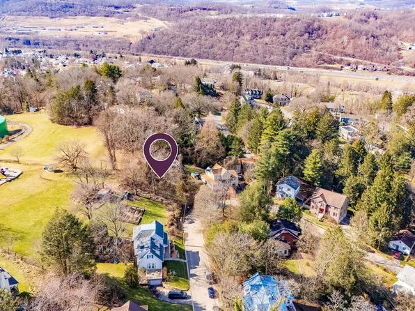 Logan Ave, Morgantown, WV 26501