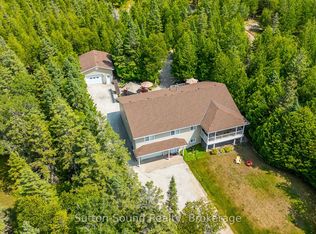 1215 Sunset Dr, South Bruce Peninsula, ON N0H 2T0