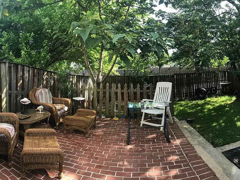 8970 Miles Pl — Photo 12