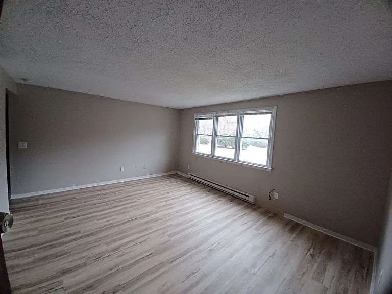 44 Briarwood Ln #16D — Photo 7