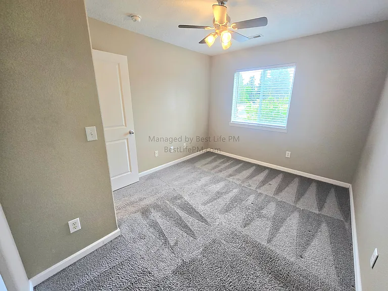 17923 Niks Dr — Photo 21