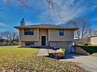 17410 Cerrito Dr, Belton, MO 64012