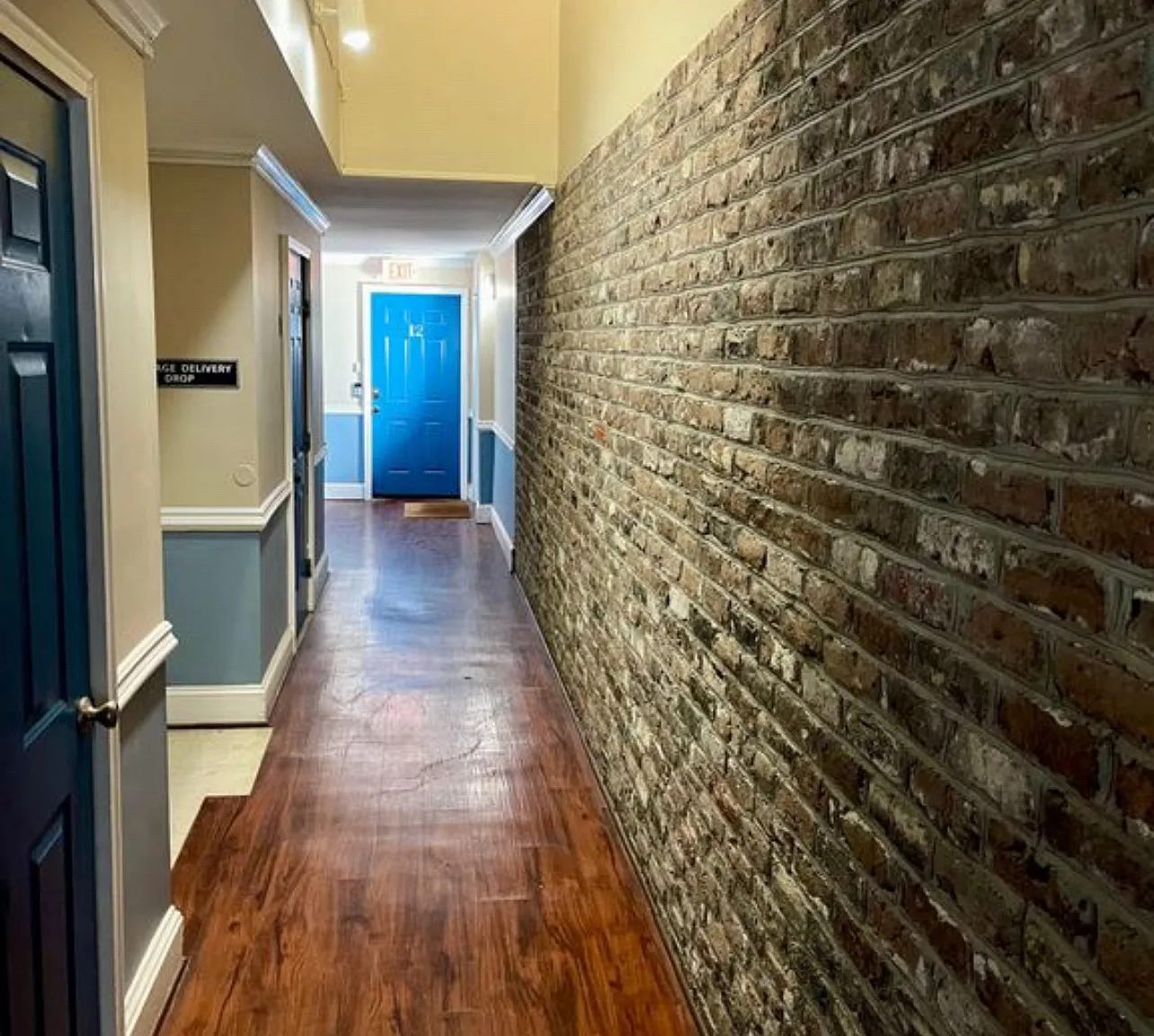 507 Evans St — Photo 2