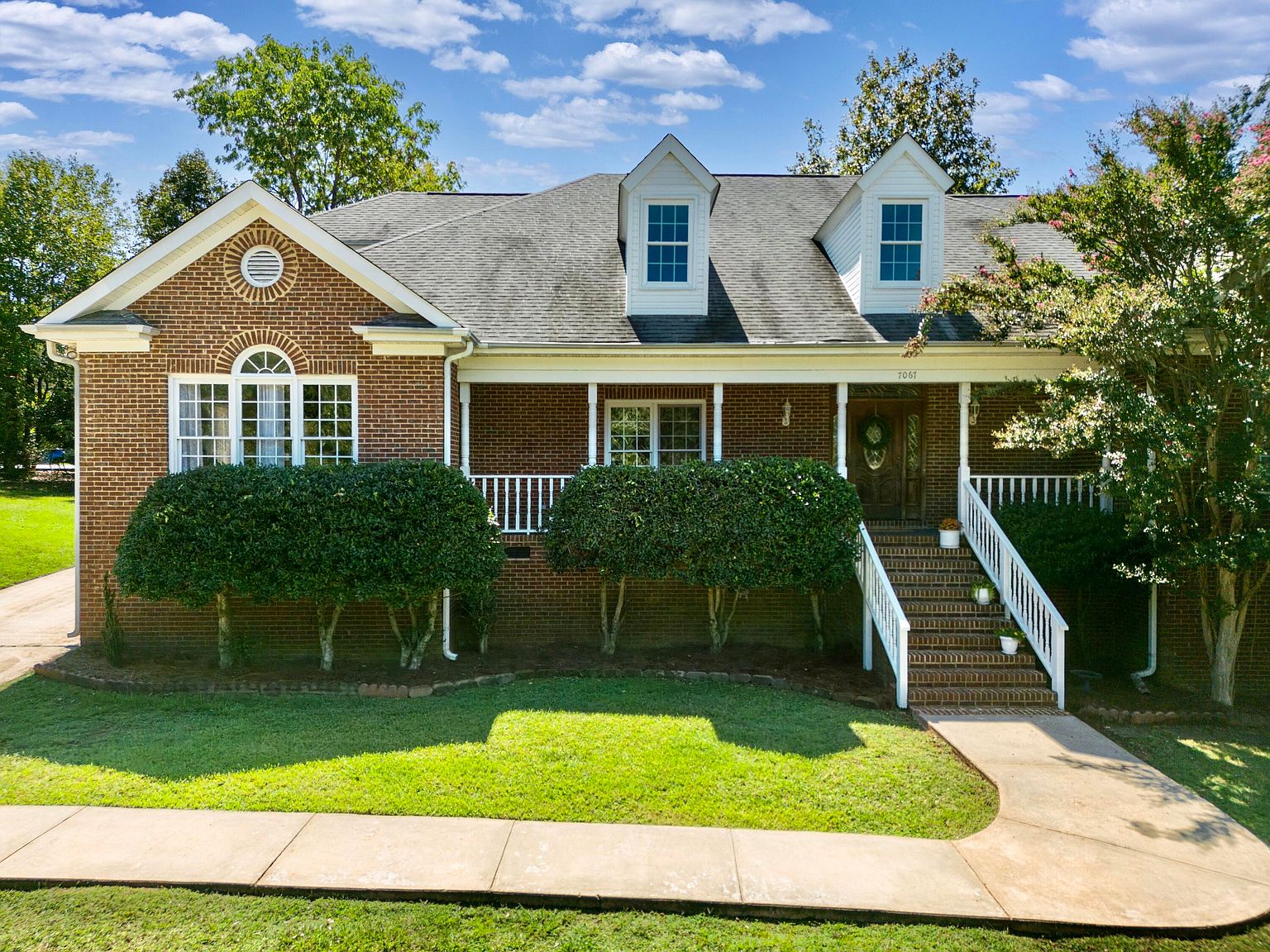 7067 Regatta Ct, Tega Cay, SC 29708 MLS 23021362 Zillow