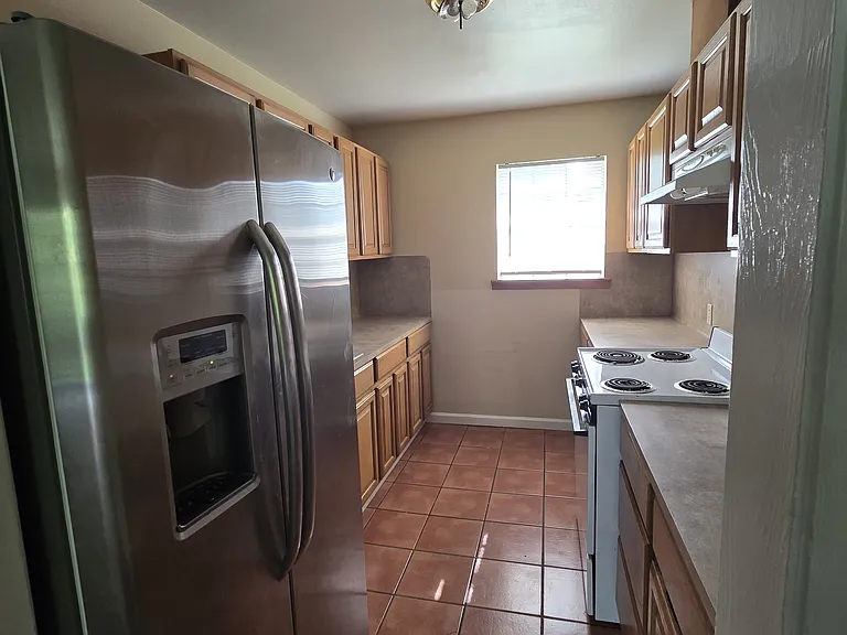 2116 Fairchild St #D — Photo 4