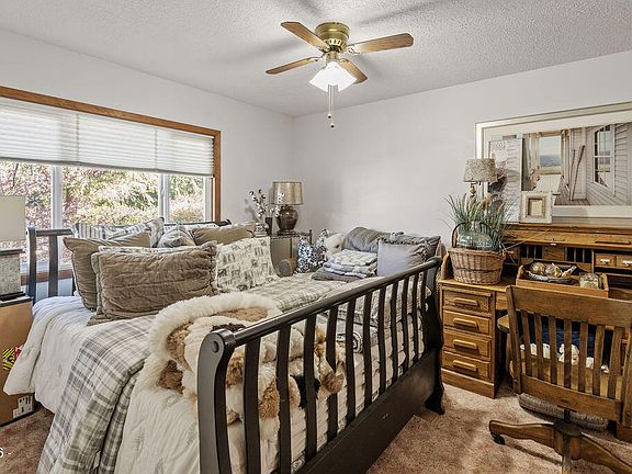 5th image of 5273 NW Logan Rd