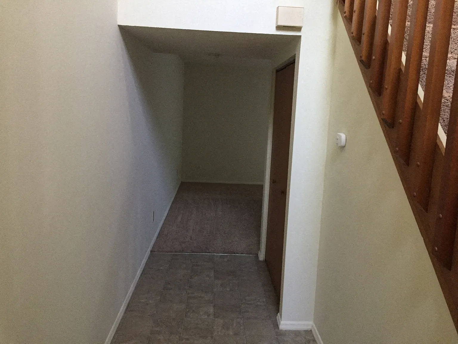 6540 Rolling Glen Drive — Photo 2