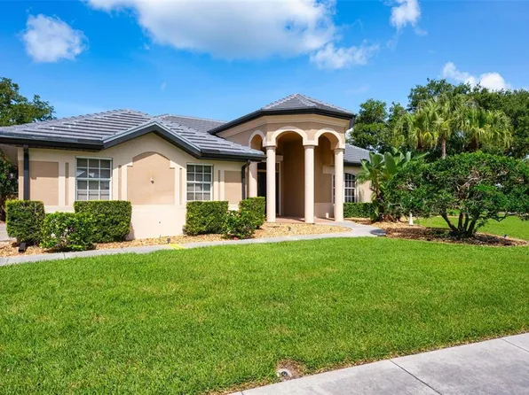 8312 Misty Lake Cir, Sarasota, FL 34241