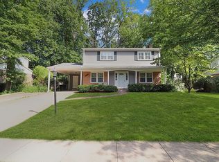 6809 Reynard Dr, Springfield, VA 22152